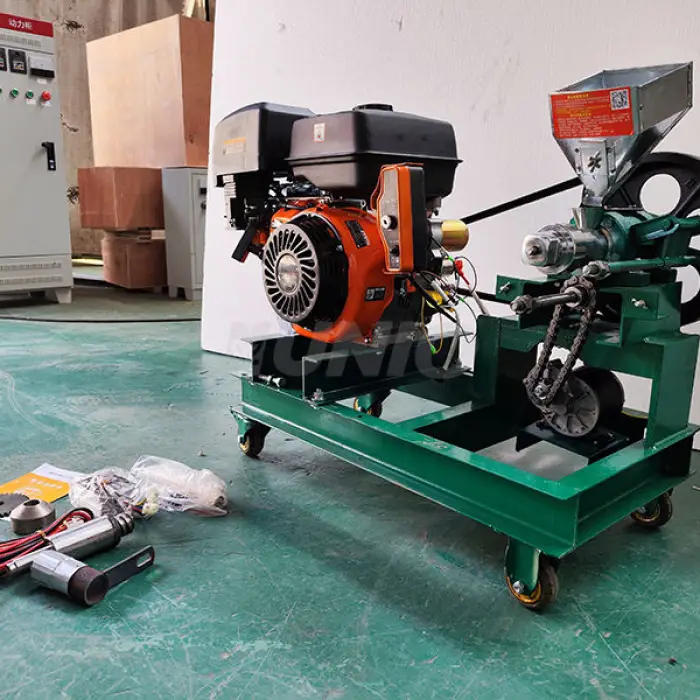 Small Corn Puffed Extruder Snack Machine Expand Corn Snacks Food Machinery Production Line Corn Ring Snacks Making Machinery — image 3