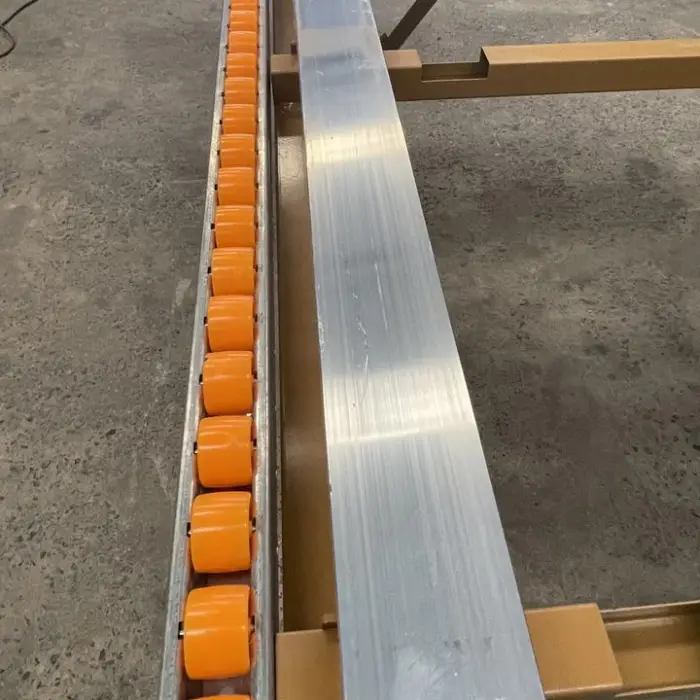 Wood Cutting Machine Wood Cutting Machine Band Saw Portable Sawmill Wood Cutting Saw Machine Sliding Table Saw for Woodwork — image 5