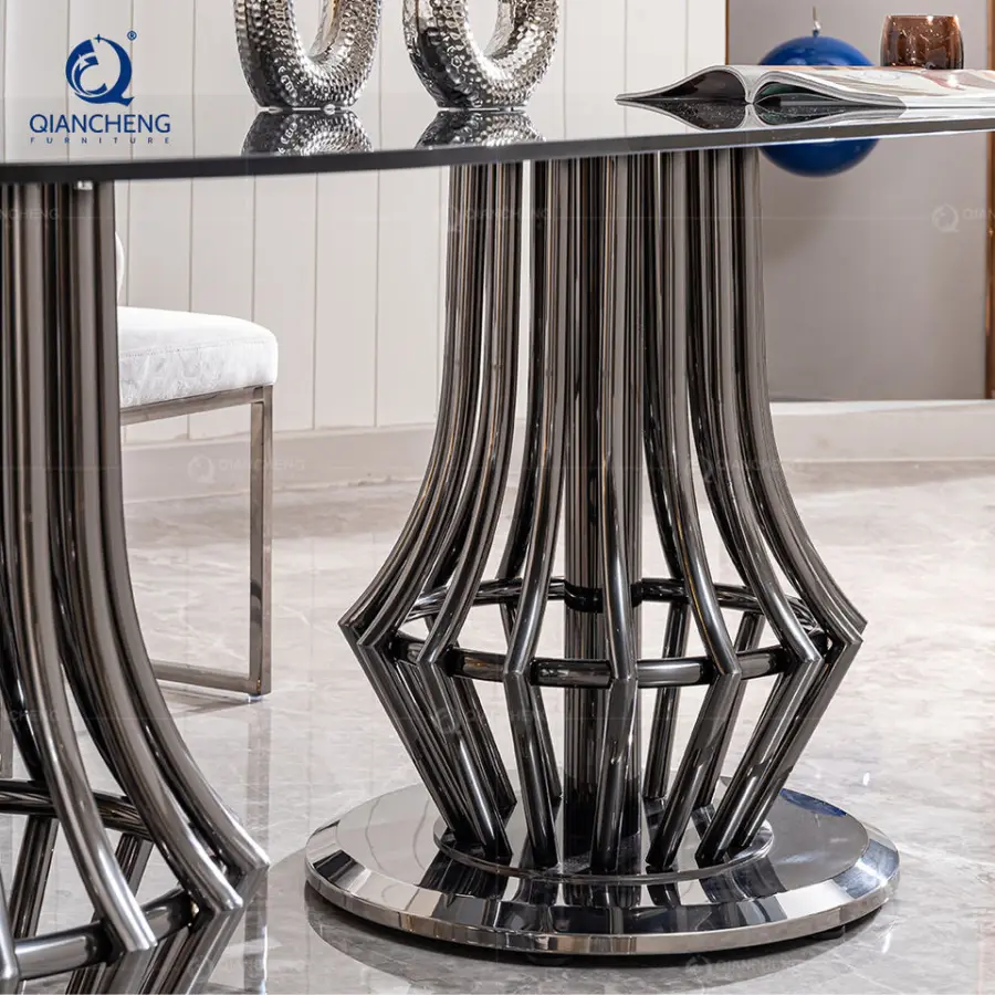 Factory Direct Dining Room Furniture Transparent Oval Shape Design Glass Dining Table with Black Metal — image 5