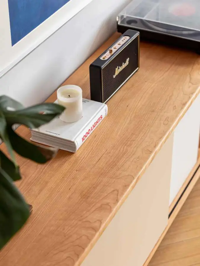 New Solid Wood TV Cabinet Mid-Ancient Style Small Apartment Living Room TV Cabinet Retro Floor Storage Cabinet Wood — image 5