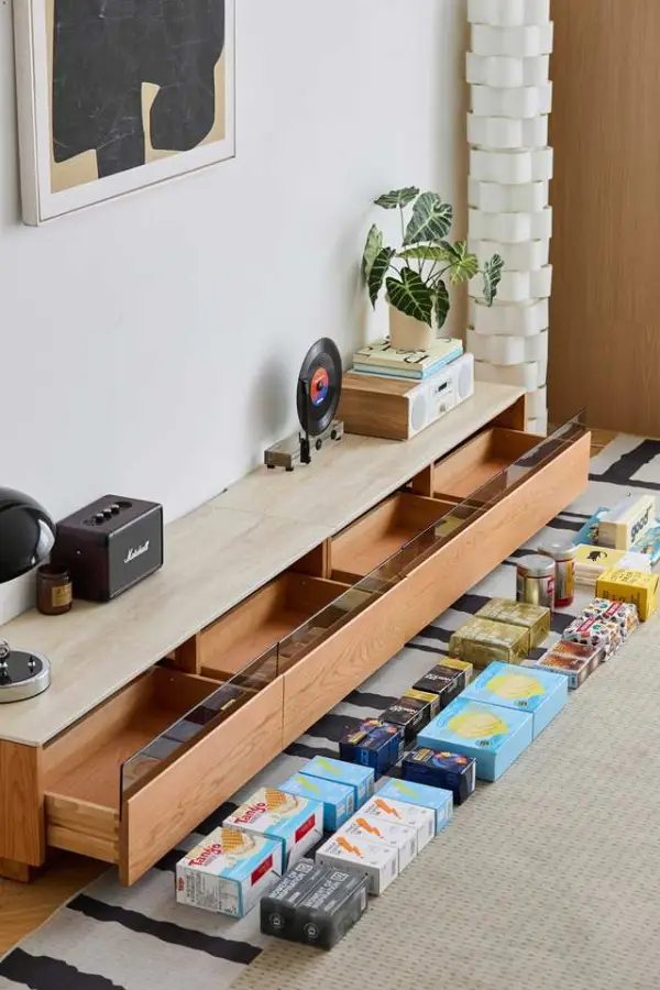 Glossy Cherry Wood TV Cabinet for Small Spaces, Cherry Wood Storage Floor Cabinet Factory Direct Sales — image 3