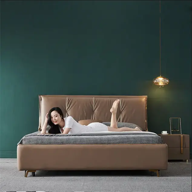 Italian Minimalist Brown Genuine Leather Soft Bed with Storage Upholstered Modern Solid Wood King Size Bedroom Furniture — view 1