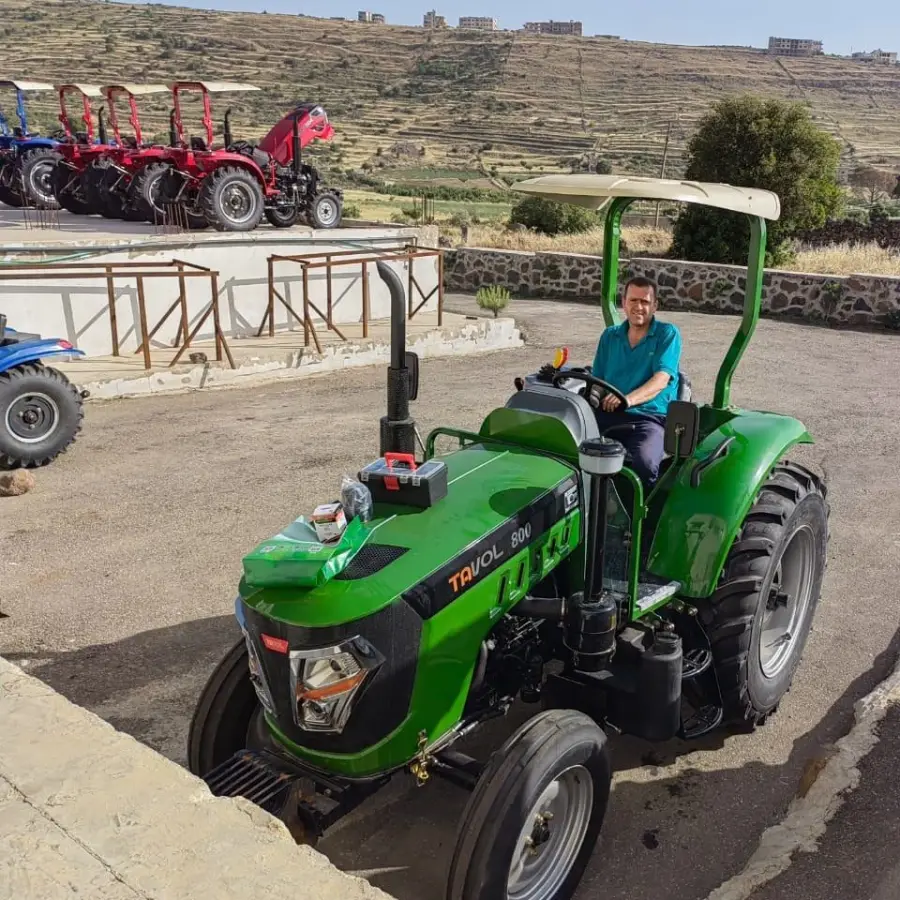 75HP Diesel Engine 4X4 YTO Farm Equipment Machinery Tractor — image 6