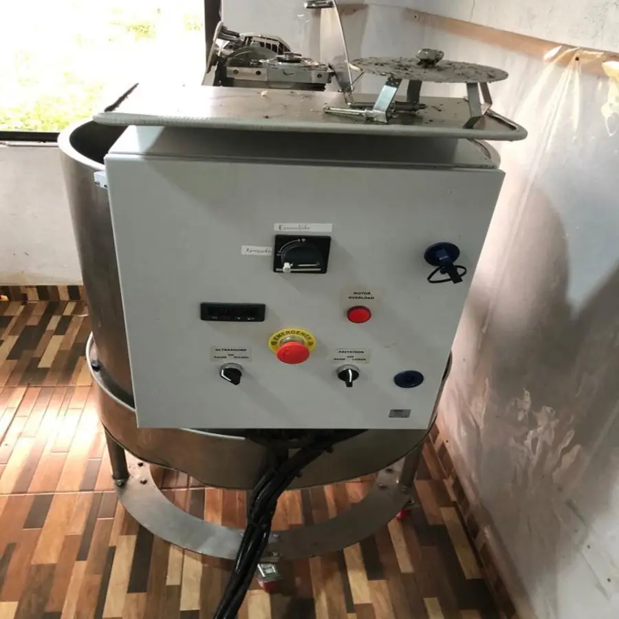 Stainless Steel Small Capacity Extraction Low Temperature Ultrasonic Microwave Extraction Equipment — image 4
