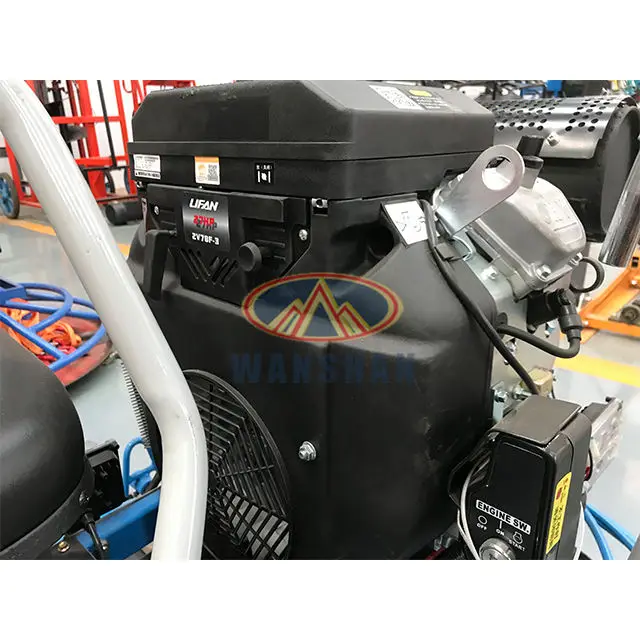 Hydraulic Vibrating Concrete Ride on Power Trowel Concrete Petrol Polishing Machine — image 5