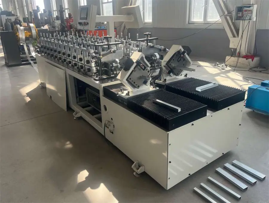 2/3/4 in 1 Steel Keel Machine Metal Frame Purlin Making Machine C Channel Stud Track Roll Forming Machine — image 6
