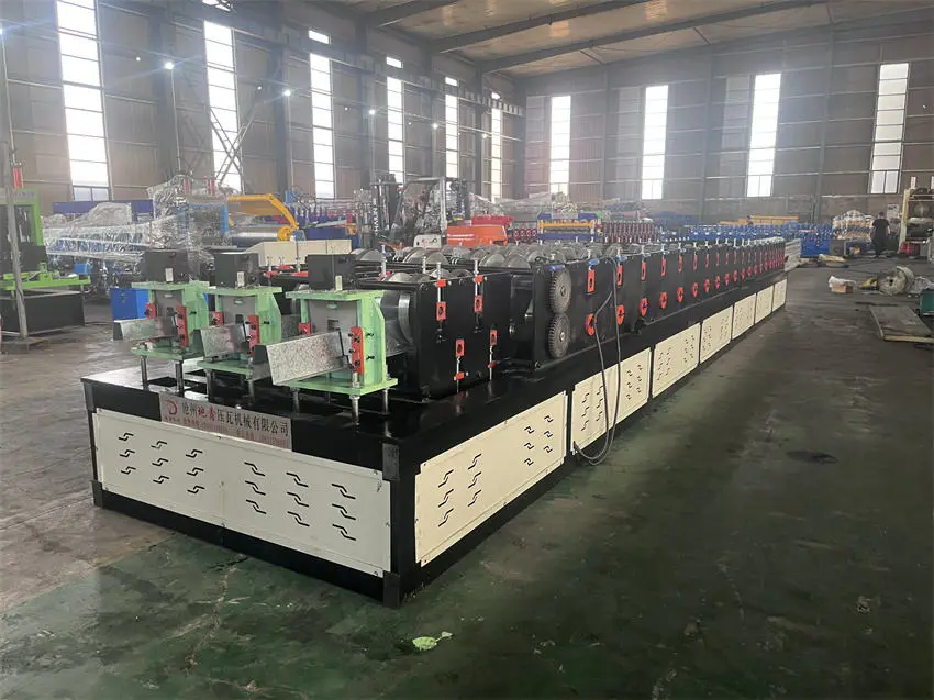 Double Out Profiles Roll Forming Machine Angle omega Main Channel Roll Forming Machine 3 in 1machine — image 5