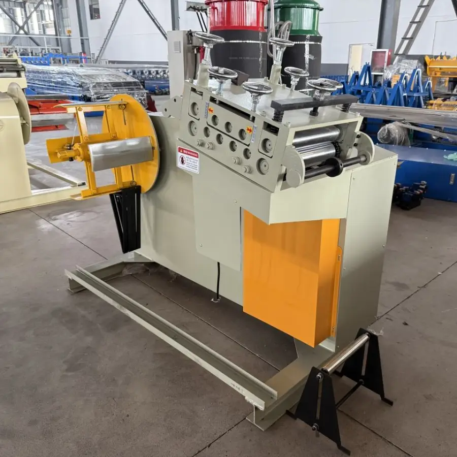 3-5 Ton Hydraulic Steel Coil Sheet Metal Decoiler PPGI GI Decoil Machine Glazed Steel Hydraulically Powered Gear Core Components — image 4
