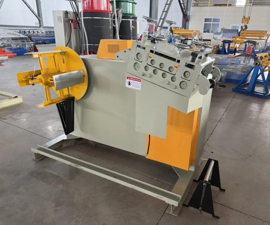 3-5 Ton Hydraulic Steel Coil Sheet Metal Decoiler PPGI GI Decoil Machine Glazed Steel Hydraulically Powered Gear Core Components — image 6