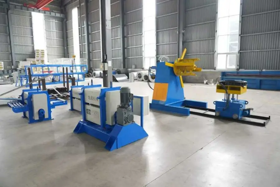 Pu Decorative Exterior Interior Roof Wall Sandwich Panels Machine Make Panels Roll Forming Machine — image 7