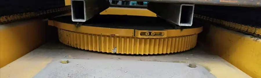 Special Equipment for Producing Building Blocks QT12-15 Automatic Concrete Block Making Machine — image 6