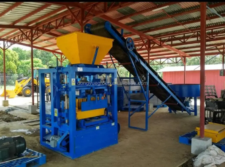 Jobs Work From Home Online QT 4-24 Bricks Making Machine Lowest Price — image 4