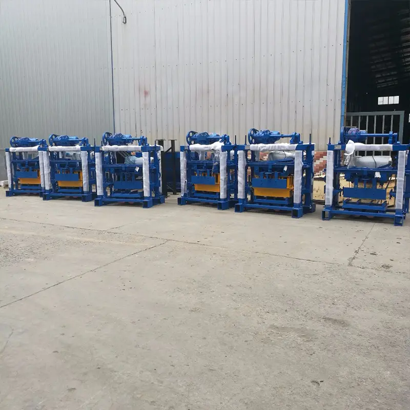 Mini QT40-2 Block Machine for Small Family Business Automatic Diesel Hollow Block Price — image 7