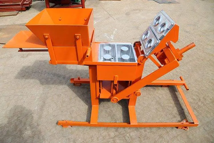 QTS2-40 China Clay Brick Making Machine Interlocking Brick Making Machine Price — image 4