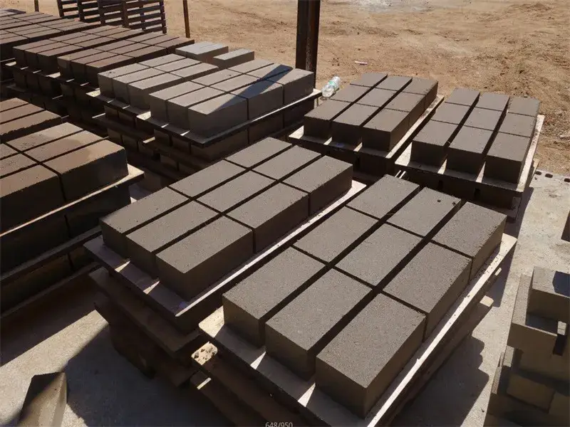 German Technology Qt6-15 Blocks Automatic Brick Making Machine for Sale — image 7