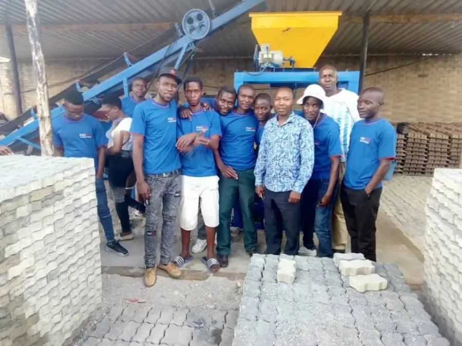 Plastic Brick Making Machine in Dubai — image 4