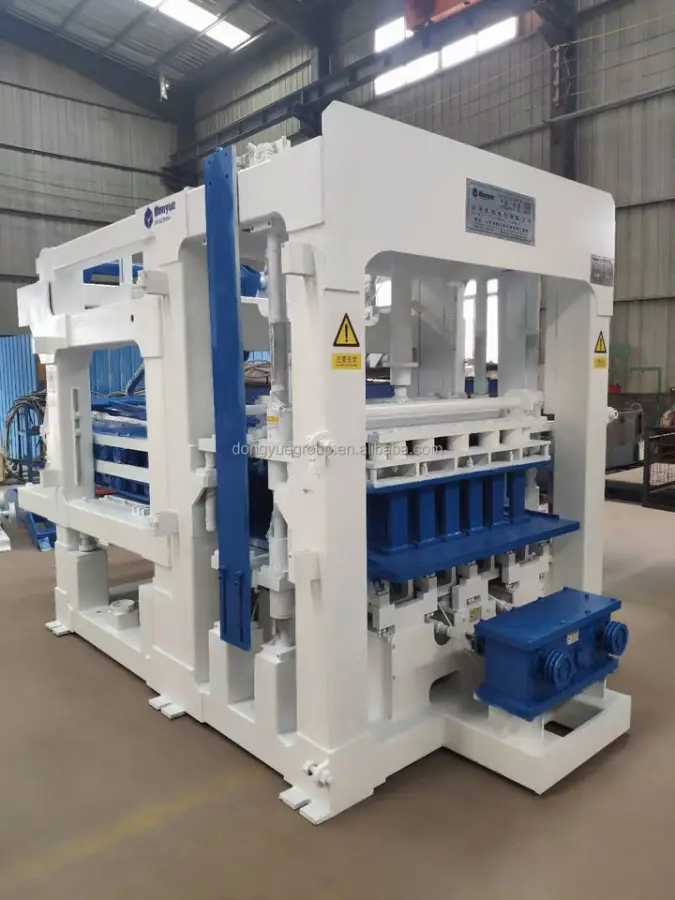 QT10-15 Brick and Pavers Machine Making Automatic Concrete Block Making Machine for House Building Brick Making Machinery — image 5