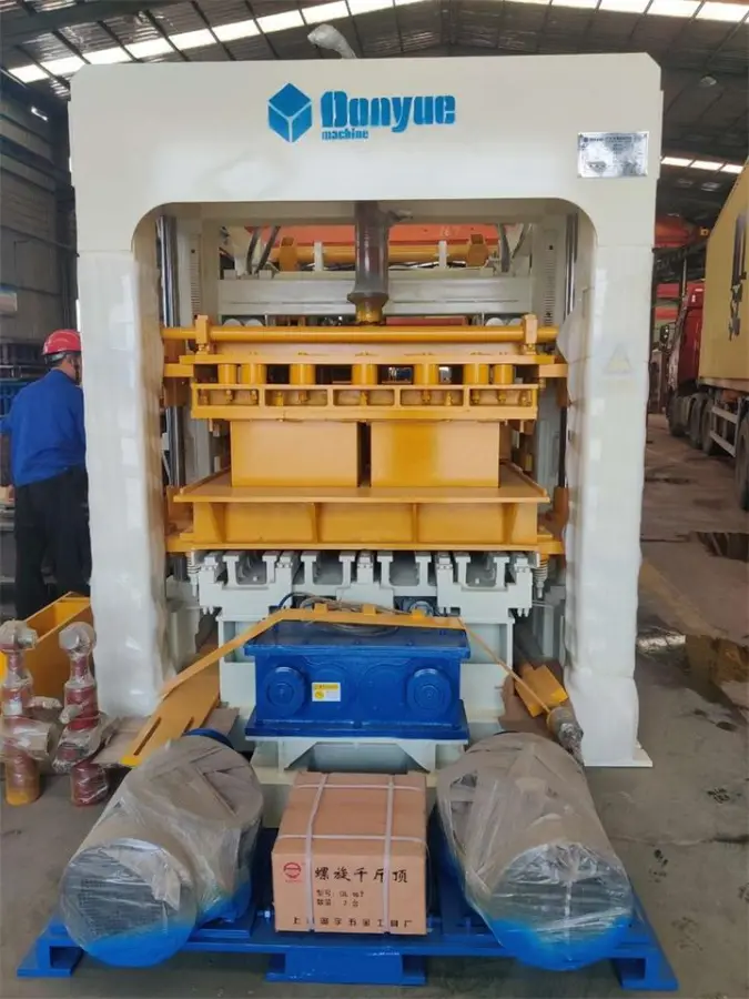 Hot sale QT12-15 full automatic Price list of block making machine building material concrete block making machine for business — image 4