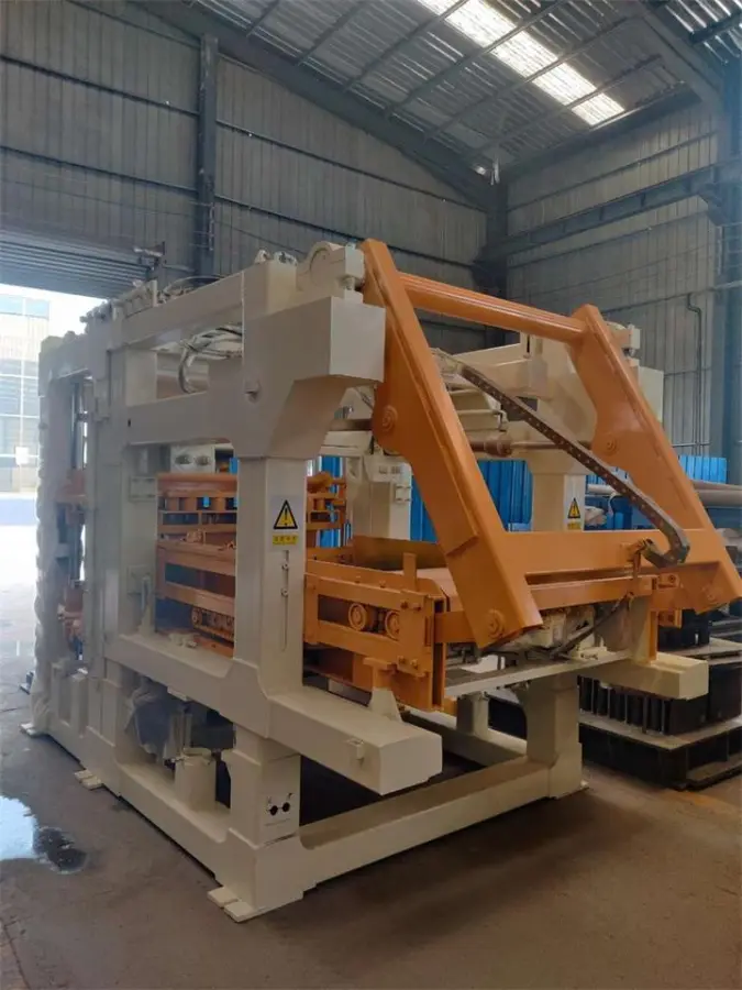 Hot sale QT12-15 automatic hydraulic brick press machine presse brique brick making machine for business — image 5