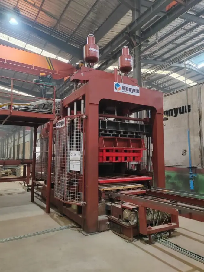 QT18-15 Block Making Machine Automatic for Cement Concrete Block Plant with ISO 9001 — image 5