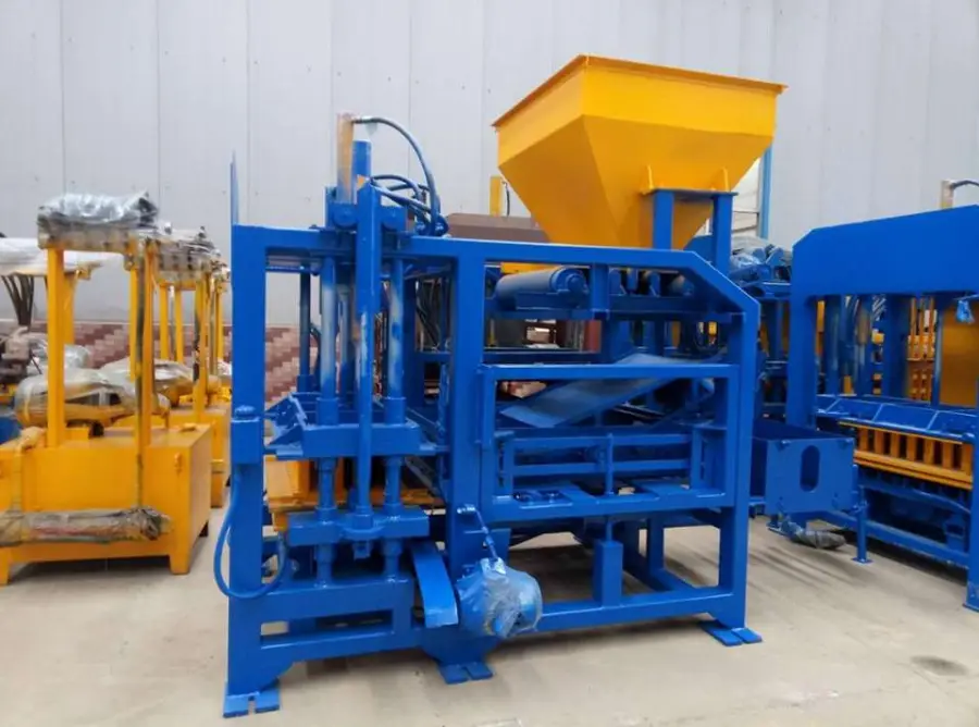 Linyi Dongyue QT4-15 Cement Block Making Machine Concrete Block Machine Automatic — image 4