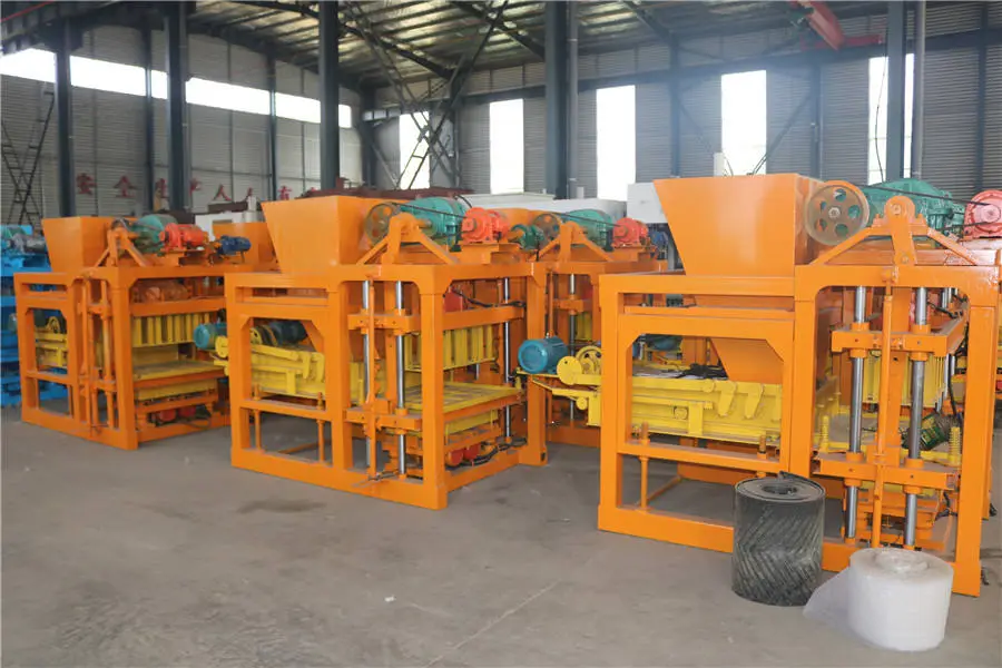 High Quality QTJ4-28 Family Block Making Machine for Home Use Small Size Factory Production Line Hollow Block Machine — image 5