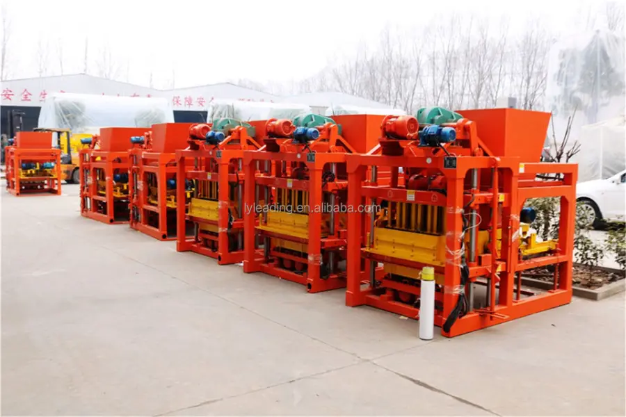 QT4-28 Factory Cement Fly Coal Ash Brick Making Machine Price for Sale — image 5