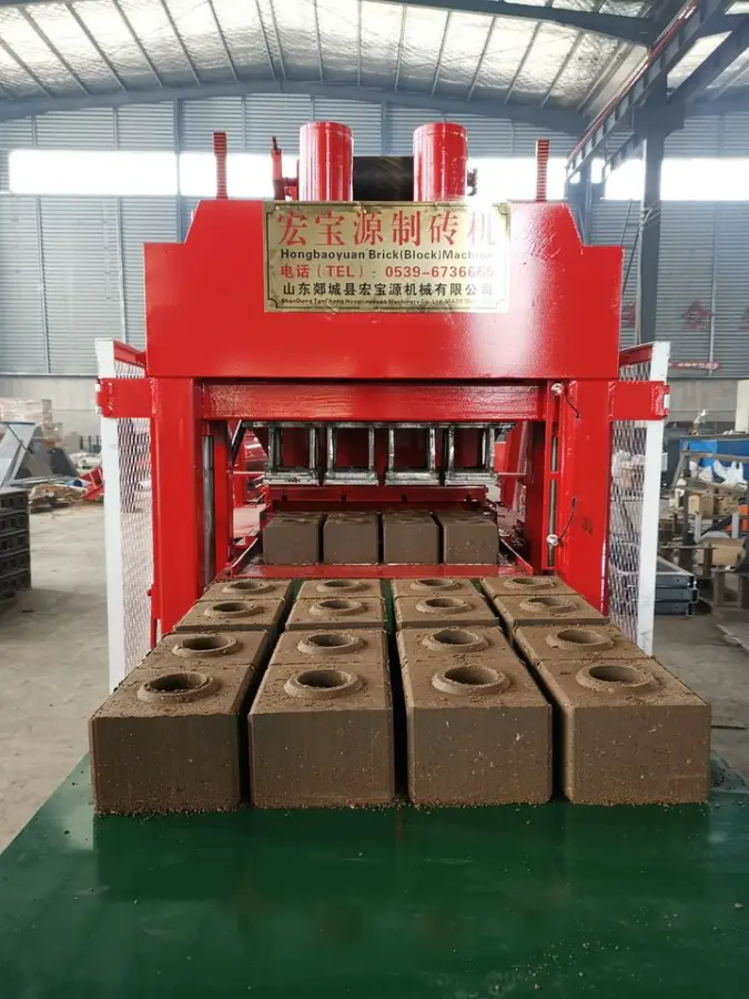 High Quality Stabilised Interlocking Clay Rammed Earth Blocks Making Machine Hot Sale in Malaysia No Need Clay Brick Tunnel Kiln — image 6