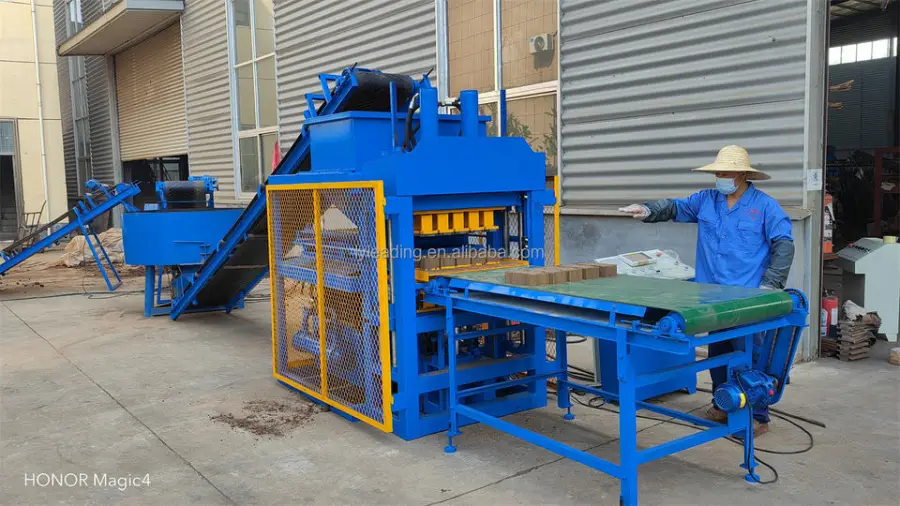 Automatic Interlocking Paving Block Making Machine with Hydraulic Pressure Bearing Core Components Easy Operation — image 7