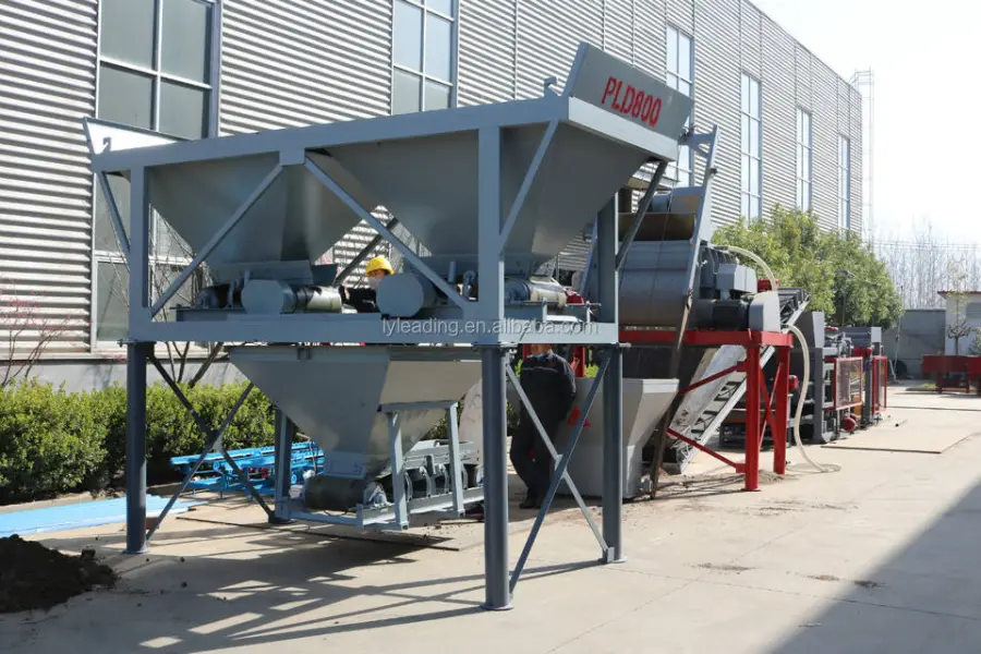 QT4-18 Cement Block Making Machine Efficient Brick Machinery for Sale in Ethiopia — image 7