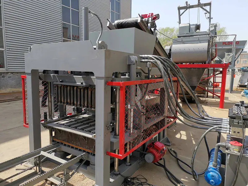 QTJ4-18 Fully Automatic Block Production Line Hydraulic Concrete Paver Block Machine Cement Hollow Brick Machine Price — image 3