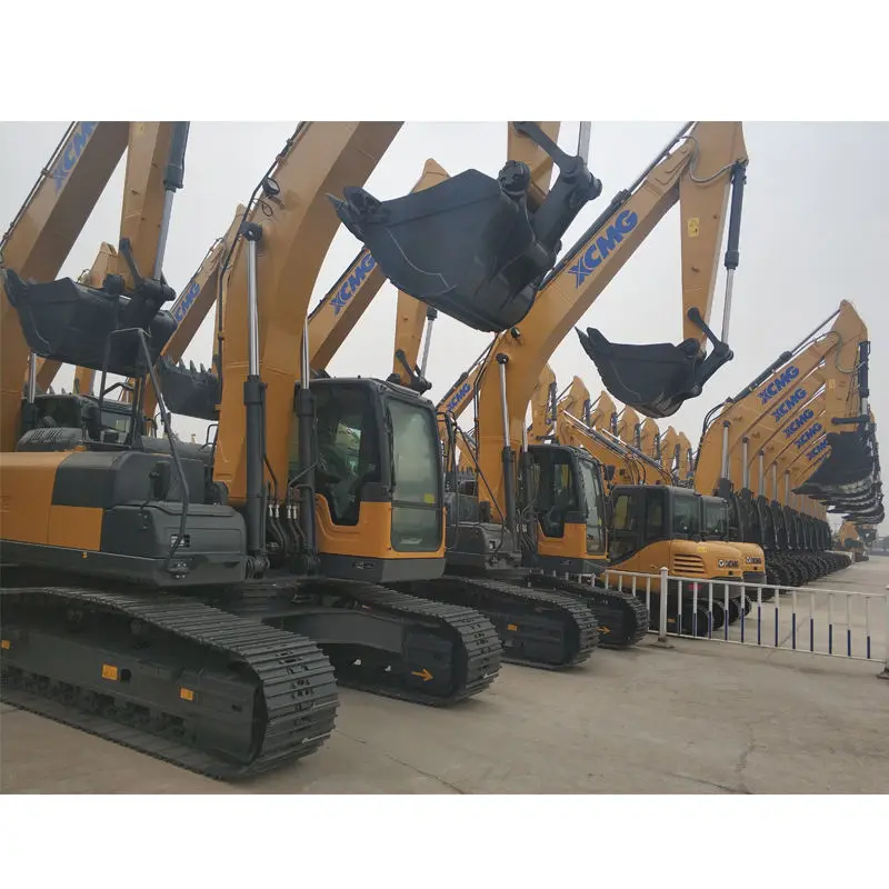 High Performance 20 Ton Crawler Excavator XE200C Excavator with Rock Breaker for Sale China — image 6