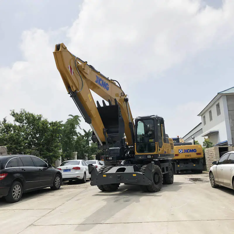 Earthmoving Machinery XCM G 20 Ton Wheel Excavator XE210WA Cheap Price for Sale in Malaysia — image 5