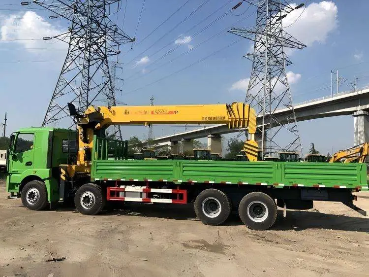 High Quality SQ12SK3Q 12 Ton Telescopic Boom Tipper Truck Mounted Crane — image 4