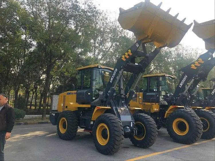 4m Front Wheel Loader 5 Ton Lw500fn Lw500f Lw500 162 kW Engine in Stock for Sale — image 4