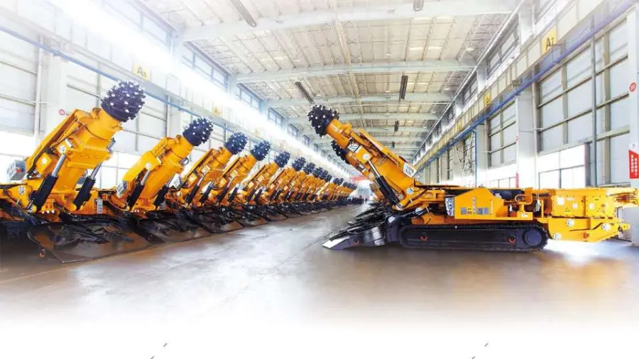 Popular Tunnel Drilling Rig 260kw Tunneling Roadheader STR260 Tunnel Boring Machine — image 3