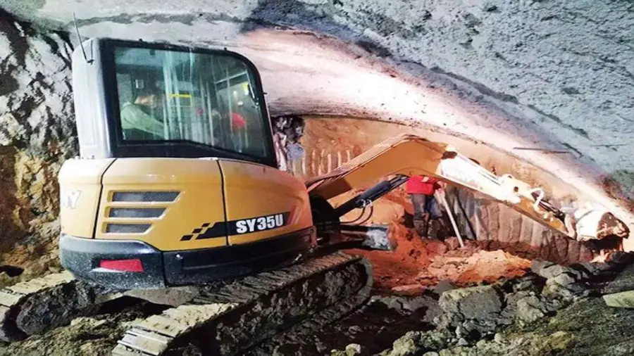 China Great Quality 3.5tons SY35U Mini Digger Crawler Excavator Factory Price in Stock Cheap Selling — image 3
