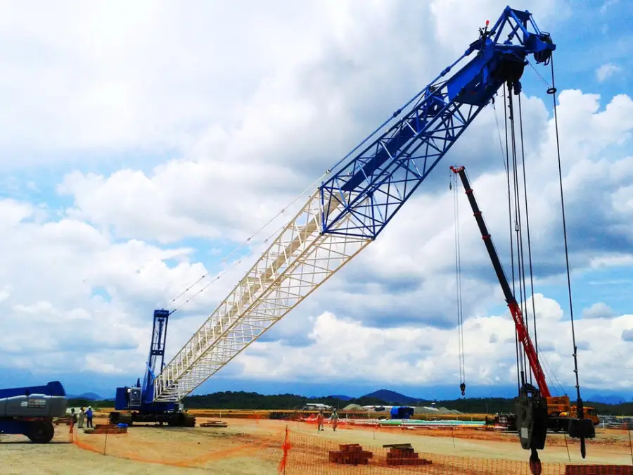 Hot Sale 150T SCI1500A Crawler Crane with Inport Engine 242kw — image 4