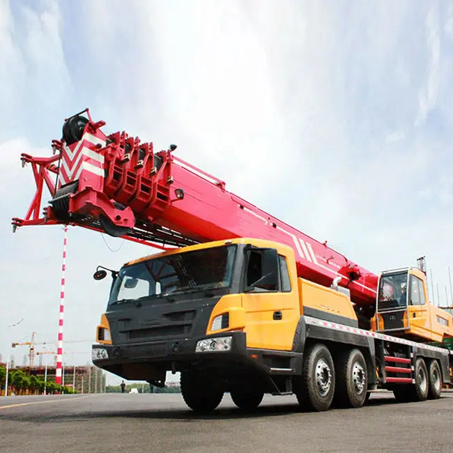 Top Brand 50ton 44.5m Truck Crane STC500T5 Mobile Crane Low Price — view 1