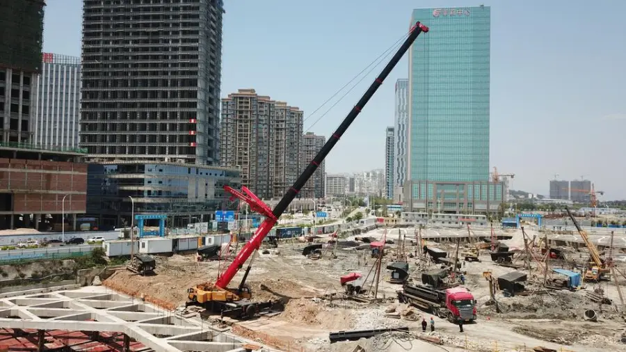 High Quality 300T All-terrain Crane SAC3000S for Sale — image 4