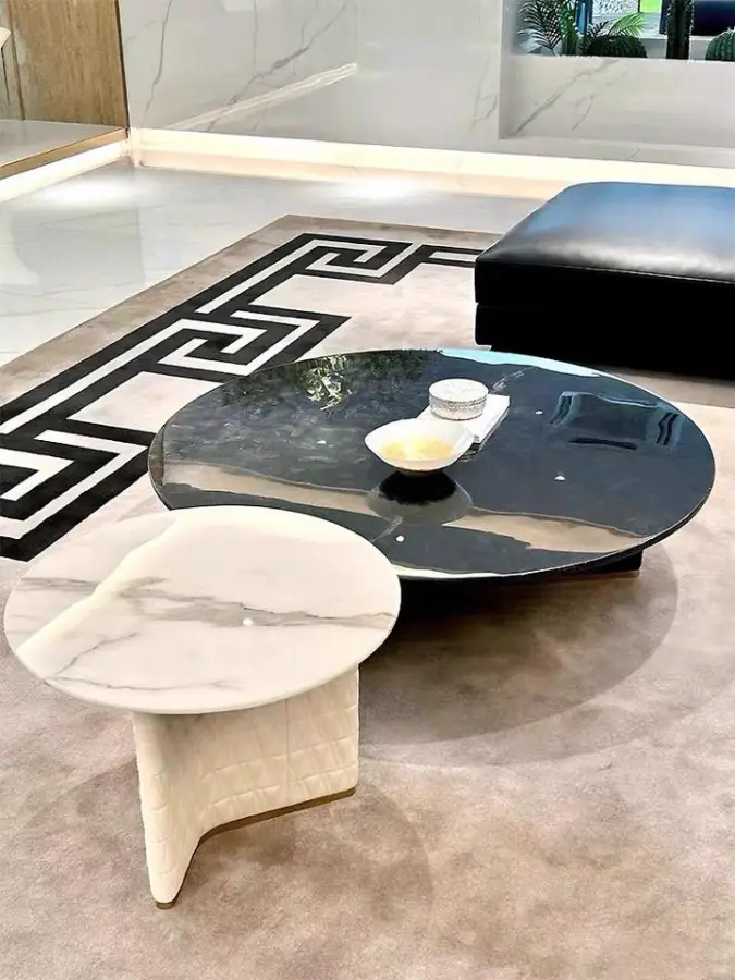 Italian Minimalist Coffee Table in Circular Shape Designed by a Professional Suitable for Modern Living Room Coffee Tabl — view 2