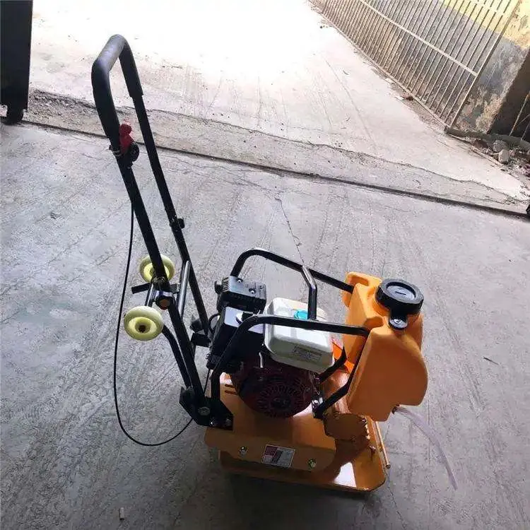 Forward Vibrating Concrete Machine Plate Compactor — image 6