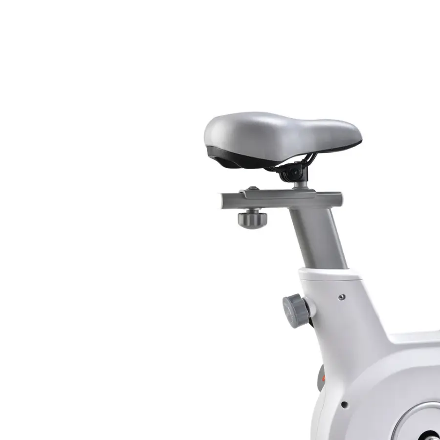 Lijiujia Professional Unisex APP Exercise Bike with White 3kgs Flywheel Weight Magnetic Resistance Steel Material — image 5