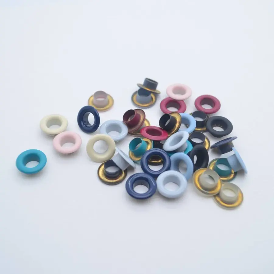Custom Stainless Steel Garment Eyelets 5mm 12mm 15mm Flat Edge Metal Eyelets Usage for Bags Banner Eyelets — view 4