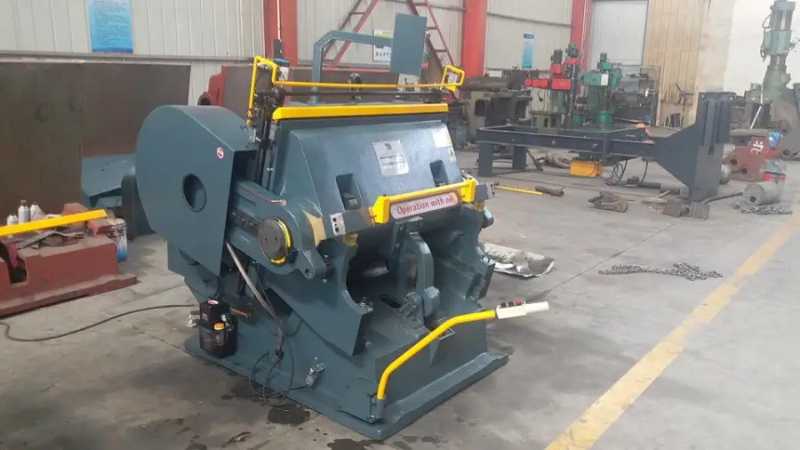 ML 1400 Manual Paper Carton Crease Punching Machine for Carton — image 7