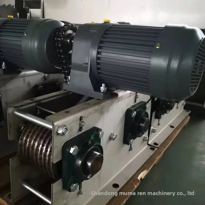 New Metal Silver Automatic Manure Scraper 1 for Pig Chicken Sheep Cattle & Duck Farms-All-Automatic Scraping & Removal M — view 4