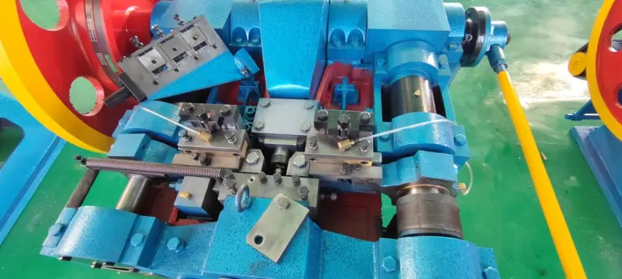 Factory Price Z94 Series Traditional Wire Nail Making Machine Industrial Nail Machinery — image 5