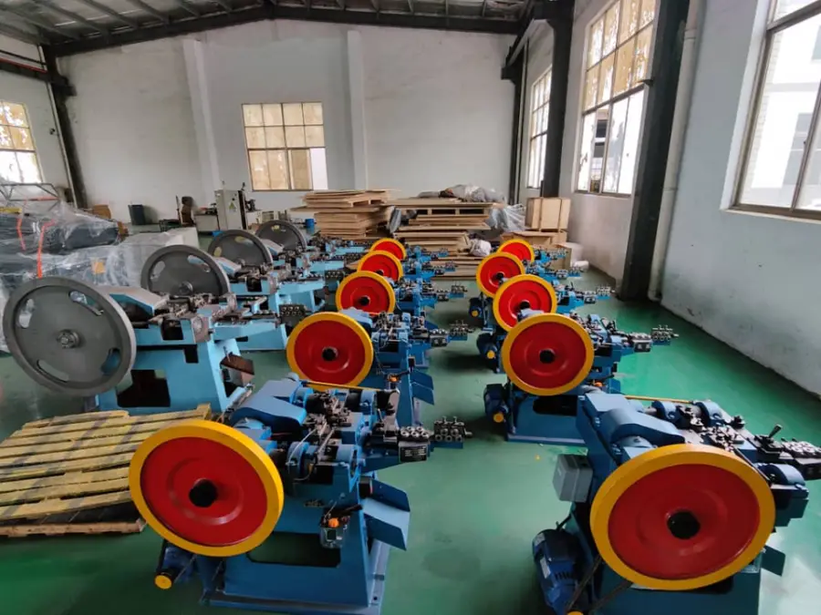 Factory Price 450 Pcs a Minute Roofing Nail Making Machines Wire Nail Machine Automatic Line — image 7
