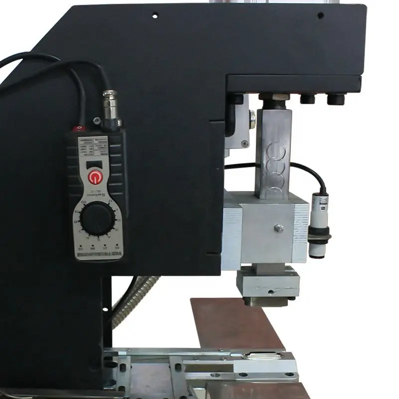 Easily Operate High Productivity Oval Eyelet Pressing Machine for Luggage Bags Industry — image 6