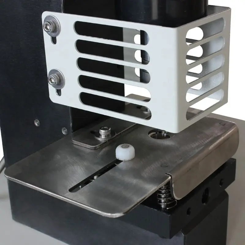High Productivity Automatic Punching Machine Curtain Eyelet Punching Machine — image 7